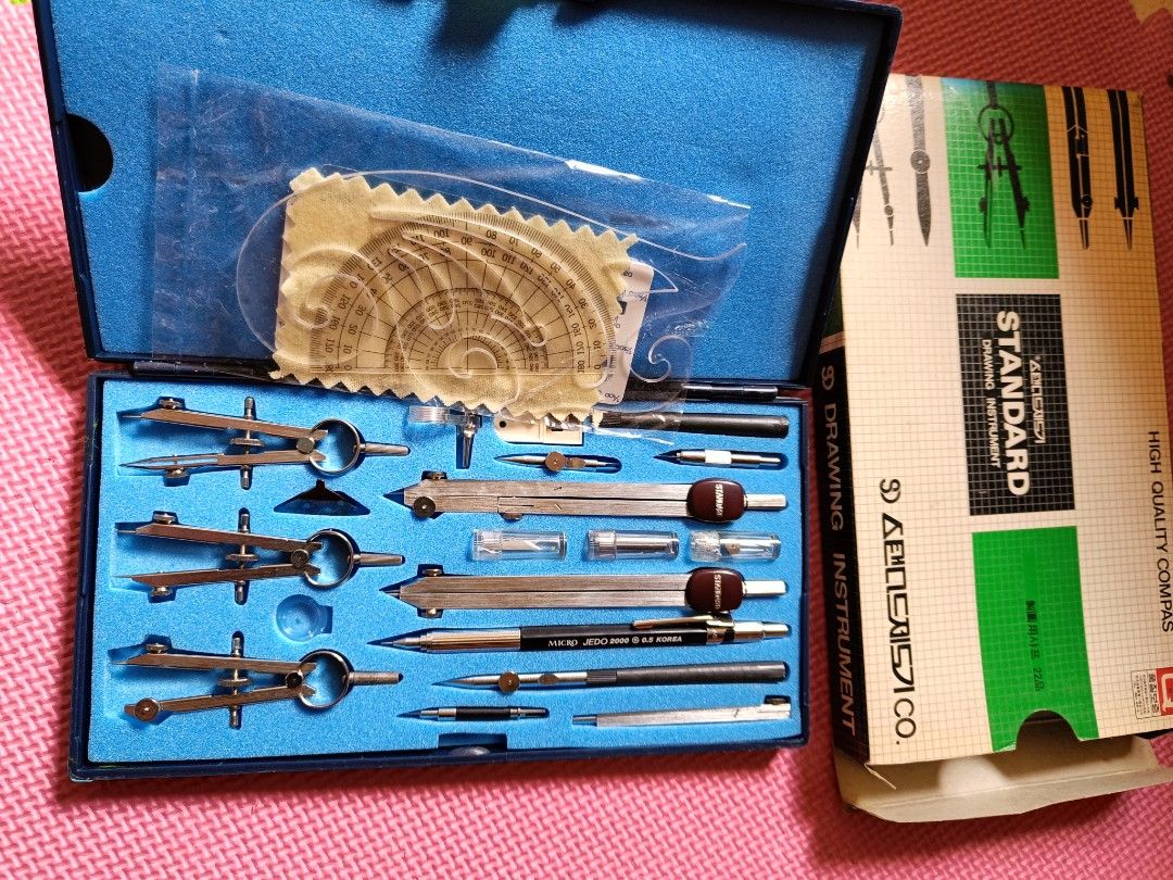 Drawing compass (Category: Other Accessories) located in Baguio. Submitted by amarilesbacagan2.tiger (Listing ID 1216503247, Image 1). Description: drawing compass 18 pcs pm.