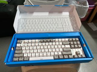 （分類：）位於 。 由 yanc123 提交（商品編號 1216648785，圖片 1）。簡介： 。