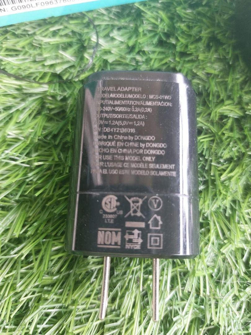 Echo Dot (2nd Gen - Alexa) (Category: Soundbars, Speakers & Amplifiers) located in Quezon City. Submitted by yvonne315 (Listing ID 1216537028, Image 2). Description: From the U.S.A. 110/220 Volts. Deregistered already. Ready to use. About This Item Echo Dot is a voice-controlled smart speaker with Alexa, perfect for any room. Just ask for music, news, information, and more. Control most electric devices through voice activation, or schedule a rid