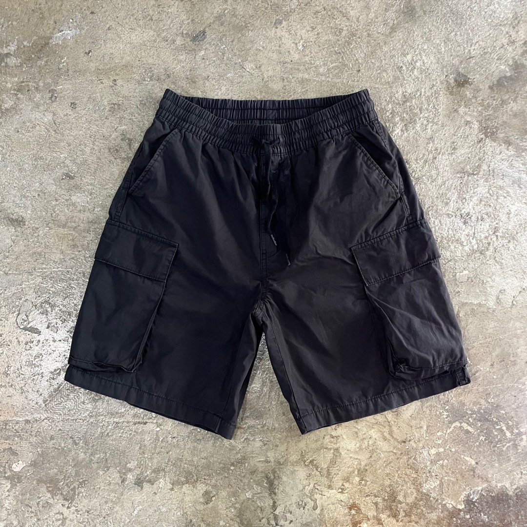 GU BY UNIQLO CARGO SHORTS on Carousell