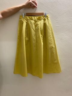 GU yellow long skirt A-line cotton size L