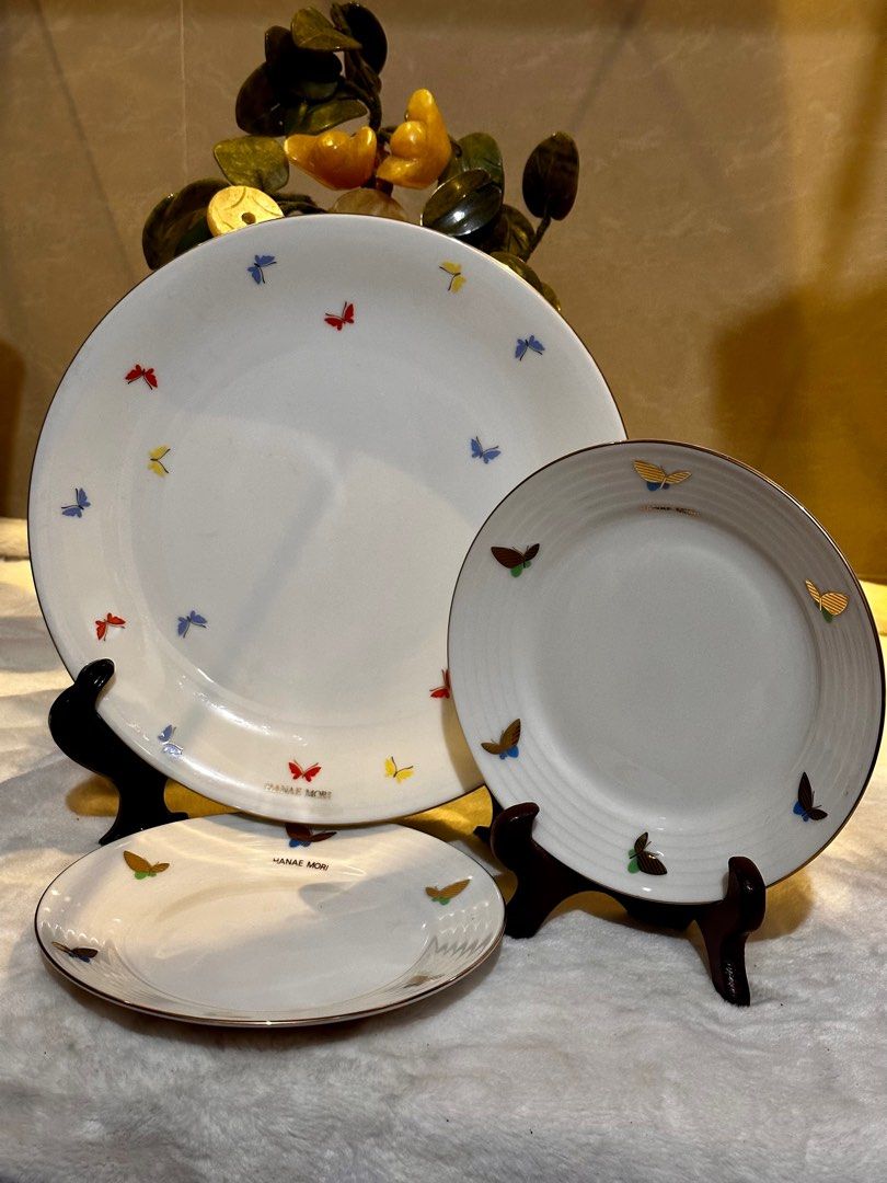 Hanae Mori Plates (Category: Dinnerware & Cutlery) located in Davao. Submitted by vintagefashionwear (Listing ID 1216582755, Image 1). Description: Hanae Mori 1- dining plate 9.5” 2-saucer 6.5” ₱700 #kitchenwares #luxwares #dinnerware #tableware #homedecor #kitchenware #tablesetting #ceramics #handmade #pottery #tabledecor #porcelain #glassware #stoneware #plates #interiordesign #design #kitchen #cutlery #decor #tabletop #tablescapes #crockery #t
