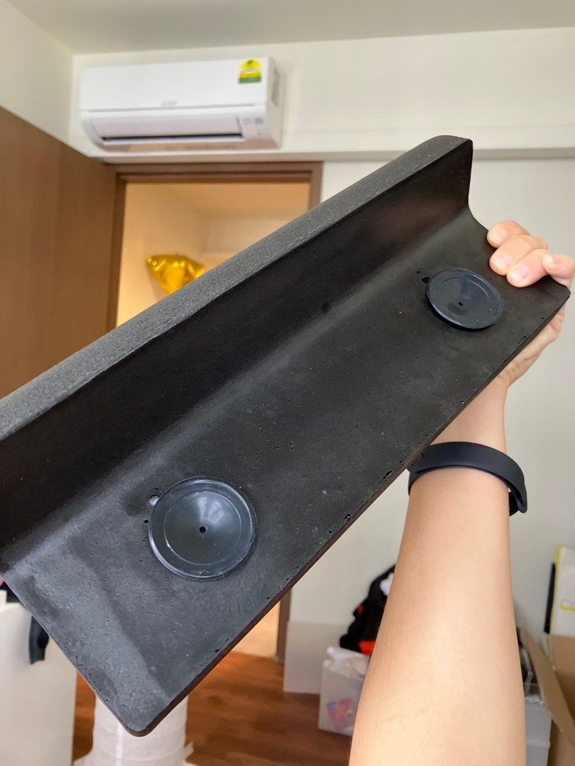 Hera bathtub headrest (black), Babies & Kids, Bathing & Changing