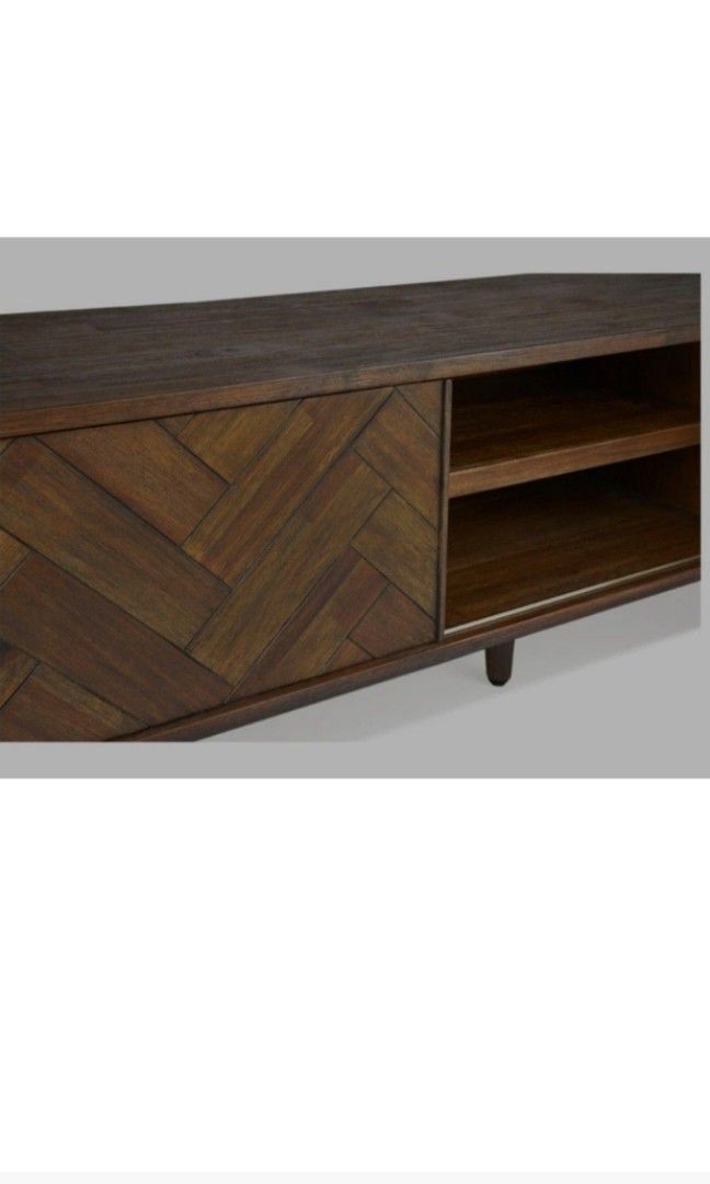 TV Console, Furniture & Home Living, Furniture, TV Consoles on Carousell