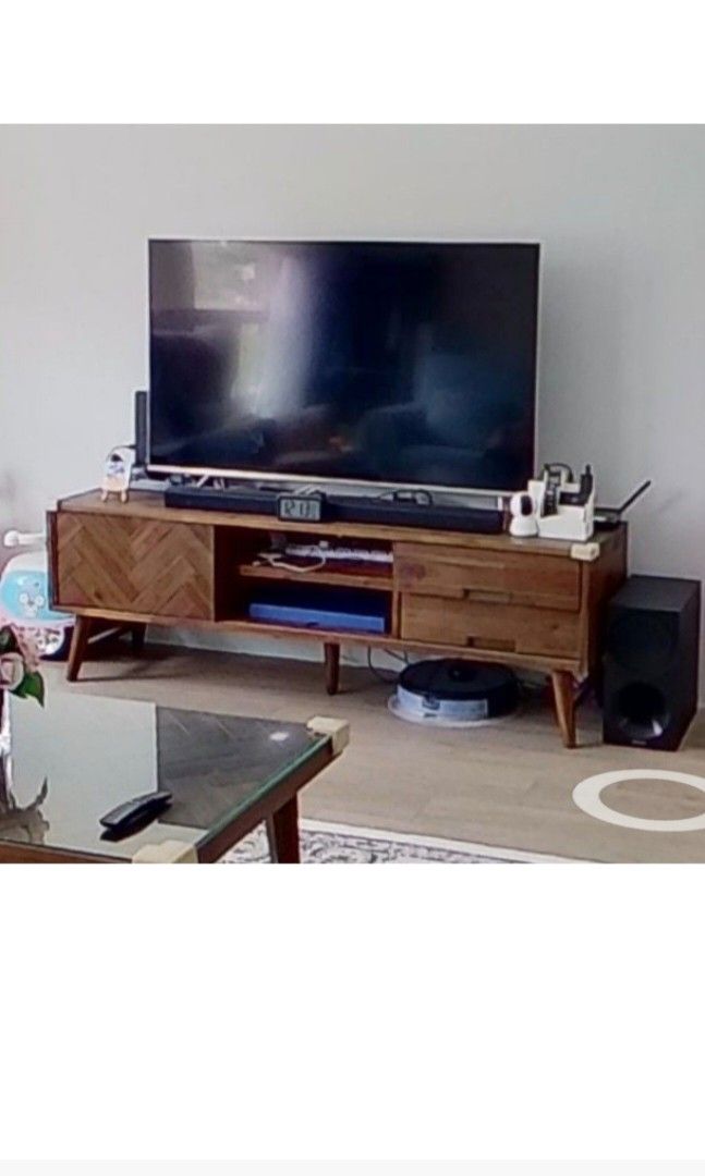 TV Console, Furniture & Home Living, Furniture, TV Consoles on Carousell