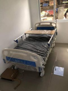 Hospital Bed -2 cranks