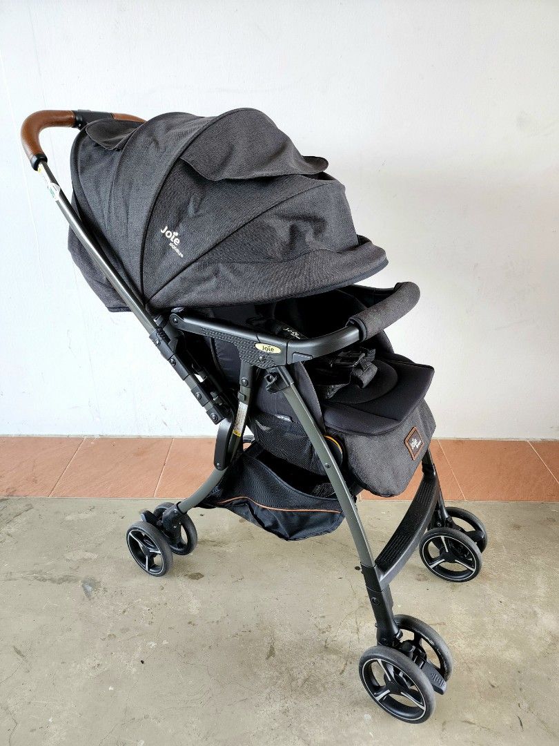 Joie SMA Baggi 4WD Flex Signature Stroller, Babies & Kids, Going Out ...