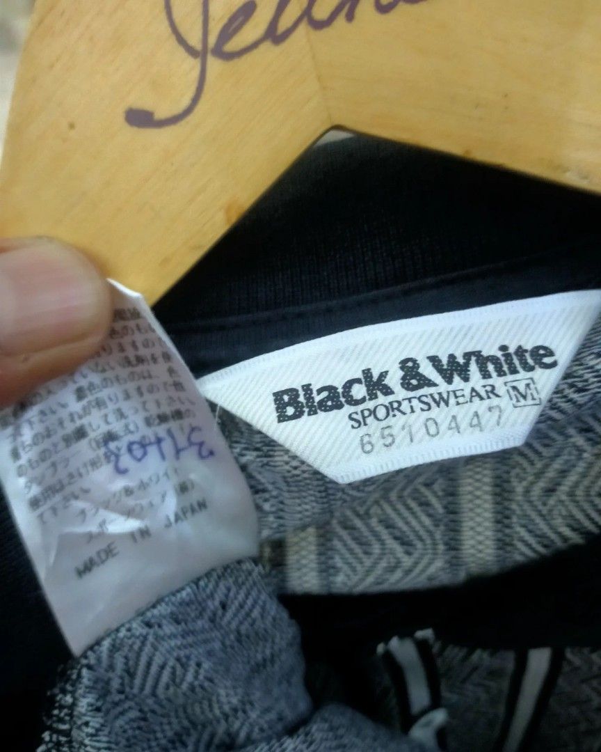 Black & white sportswear hot sale