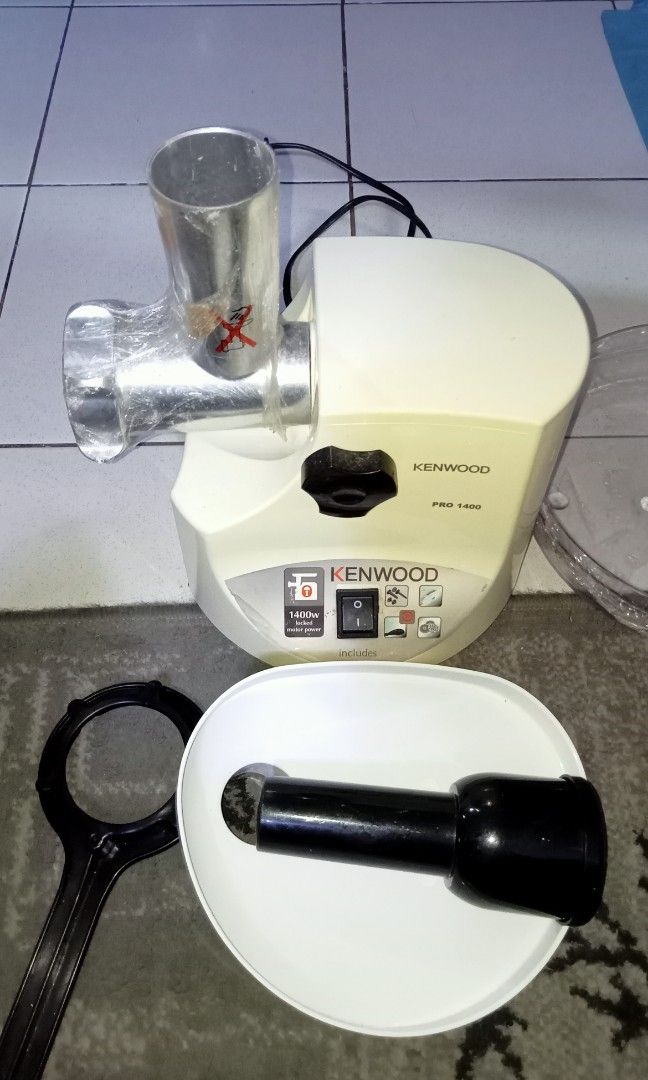 Kenwood Pro 1400 Mincer, Furniture & Home Living, Kitchenware ...