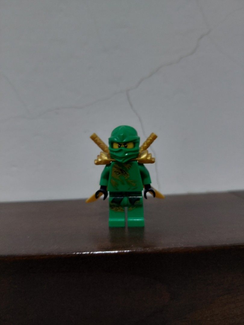 Ninjago lloyd dx online