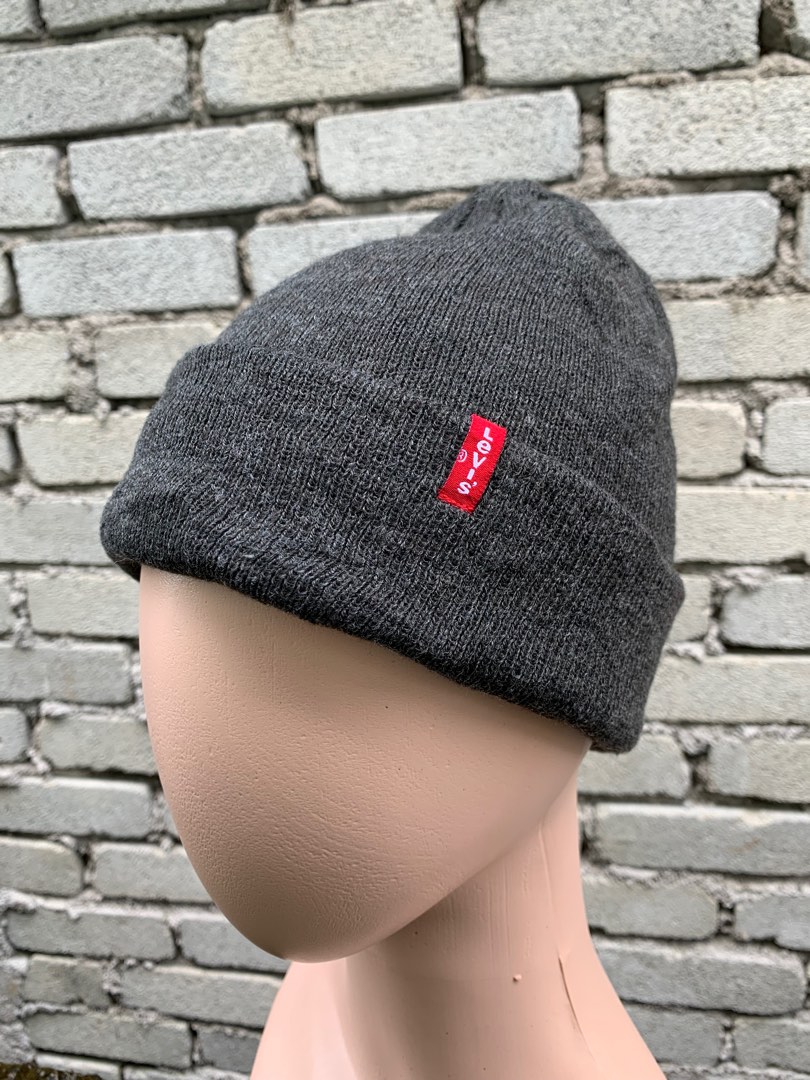 LEVIS BEANIE HAT WINTER CAP, Men's Fashion, Watches & Accessories, Cap &  Hats on Carousell