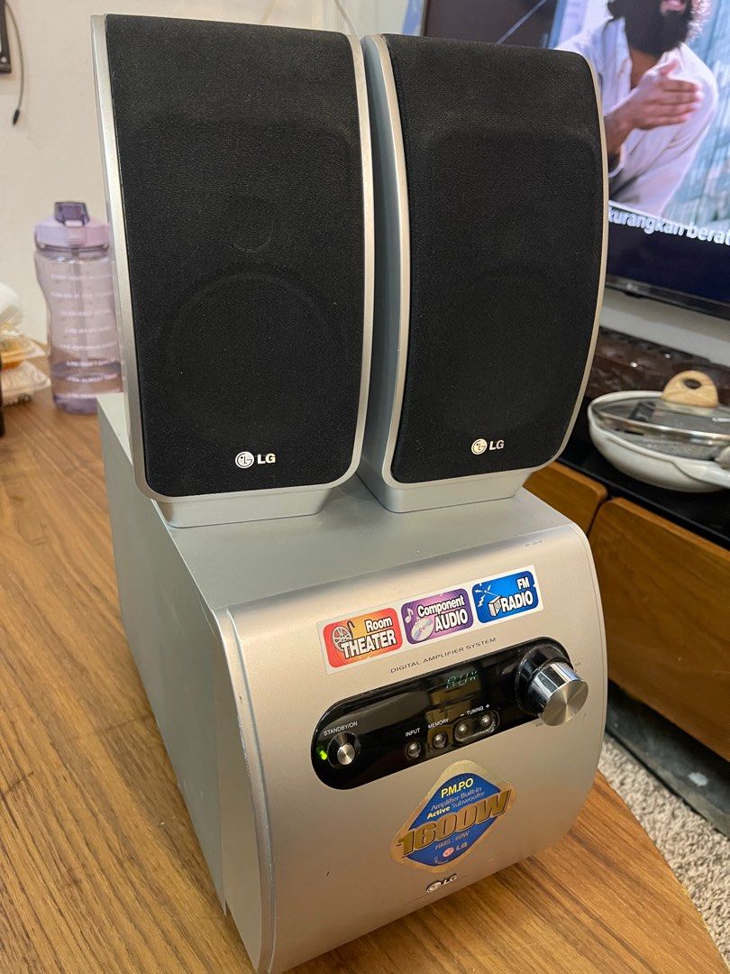 LG MINI HIFI SPEAKER, Audio, Soundbars, Speakers & Amplifiers on Carousell