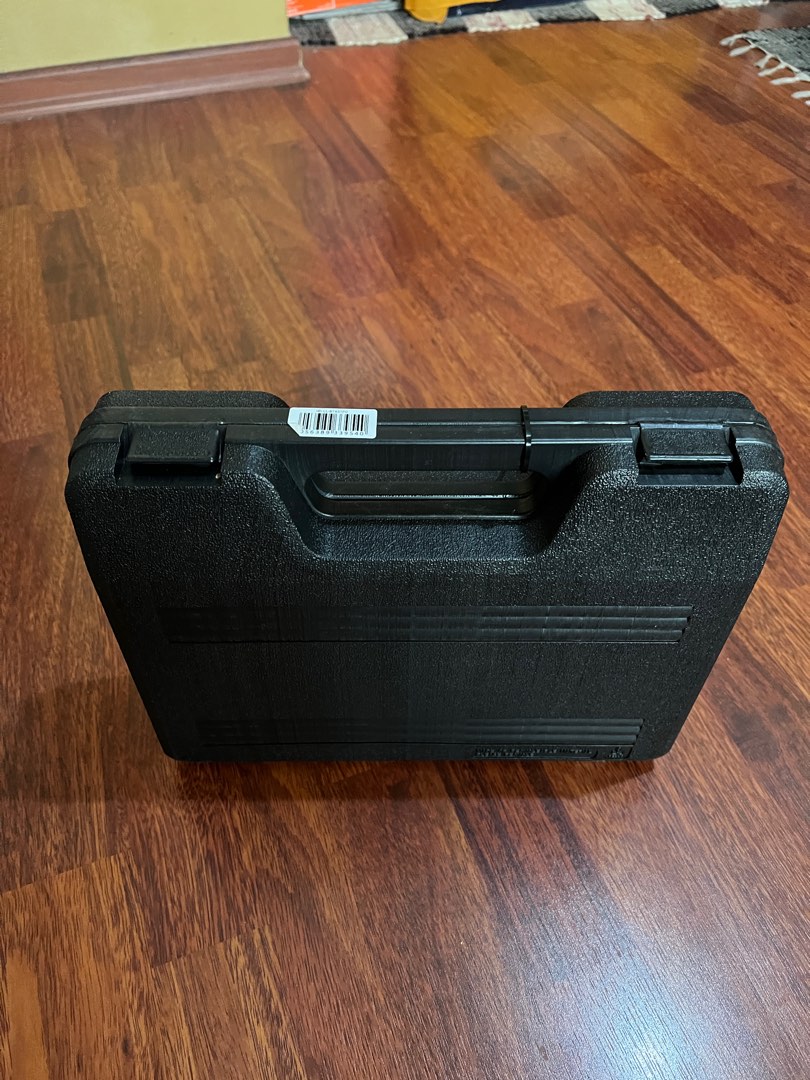 LifeLine Bike Tool Kit 37 Piece, Sports Equipment, Bicycles & Parts