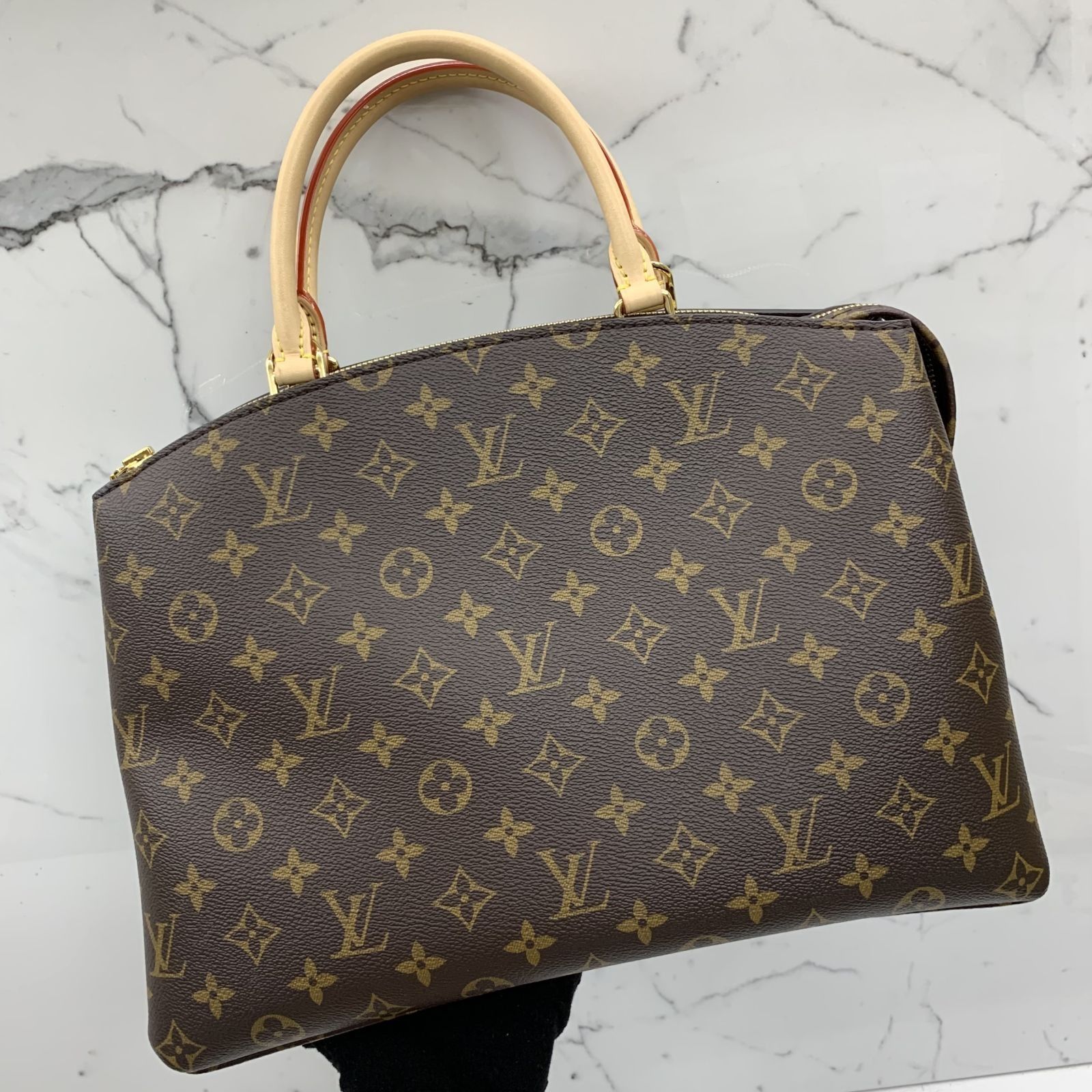 Louis Vuitton Grand Palais, Luxury, Bags & Wallets on Carousell