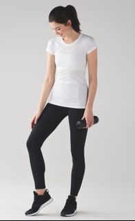Lululemon White Swiftly Tech Short Sleeve *Crew Size 2