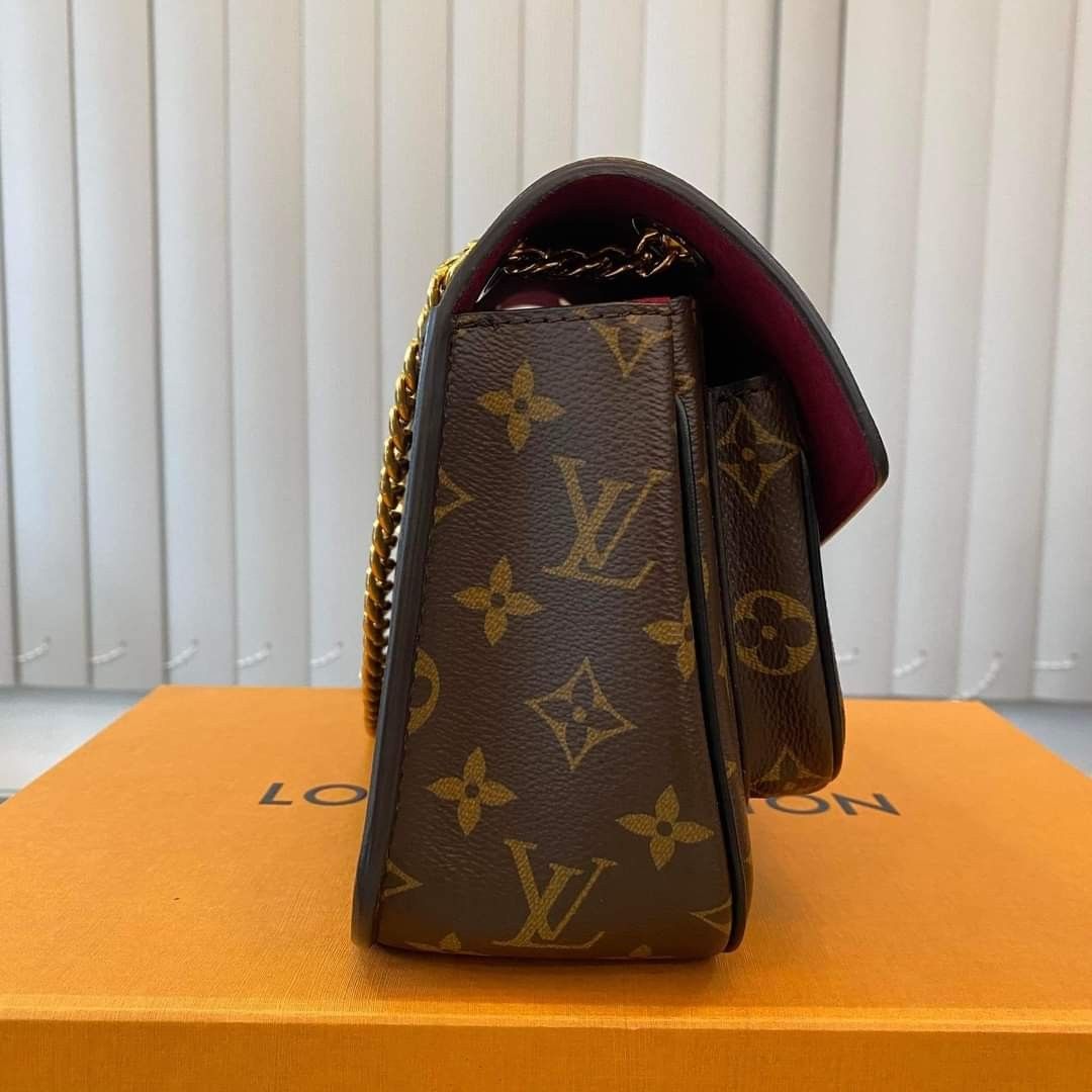 LV Passy mono COMPLETE with receipt Microchip 9/10, Luxury, Bags