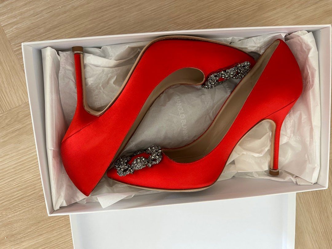 Manolo Blahnik Hangisi in Red size 36 Full Set Women s Fashion Footwear Heels on Carousell