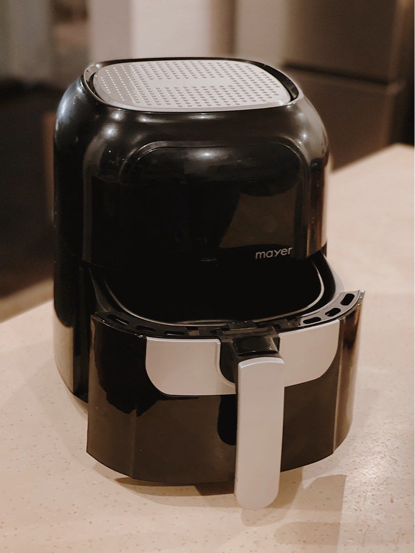 MAYER AIR FRYER 5.5L MMAF501D, TV & Home Appliances, Kitchen Appliances