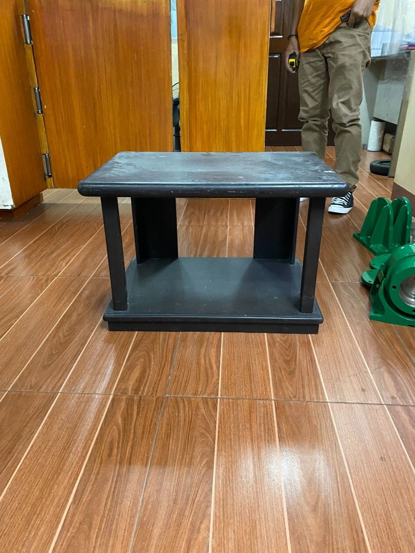 Narra side table coffee table (Category: Tables & Sets) located in Pasig City. Submitted by magnoliafern (Listing ID 1216514520, Image 1). Description: Nara side table refer to the photos for the size You can check the item in our Pasig office.