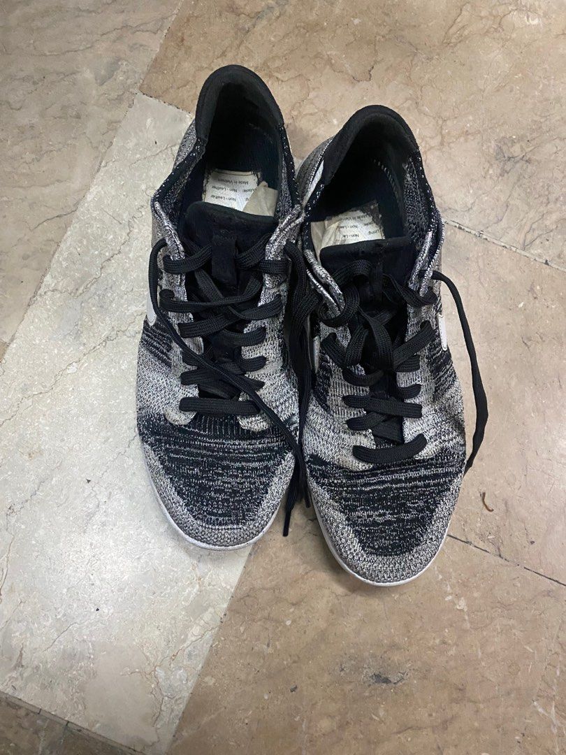 nike dunk low flyknit oreo