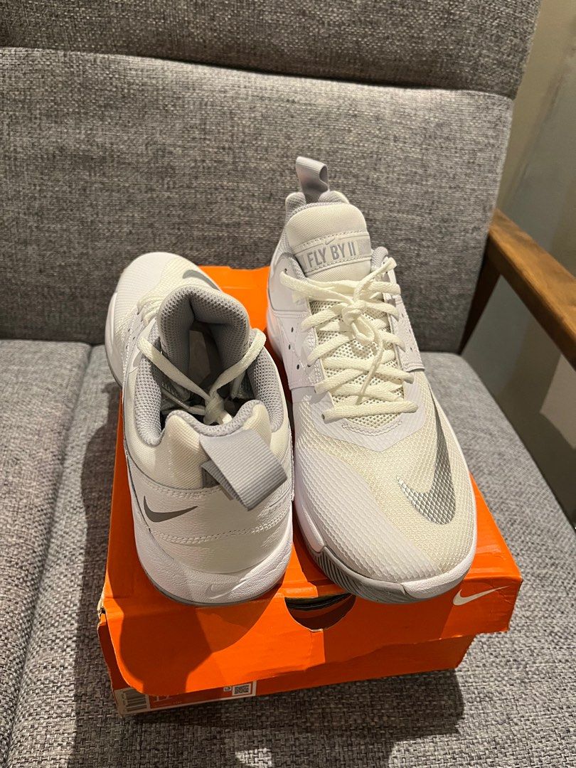 nike flyby 2 low