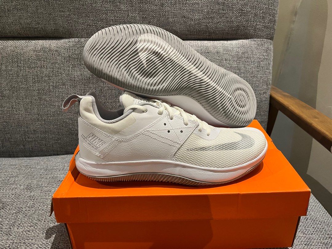 Nike Fly.By Low 2