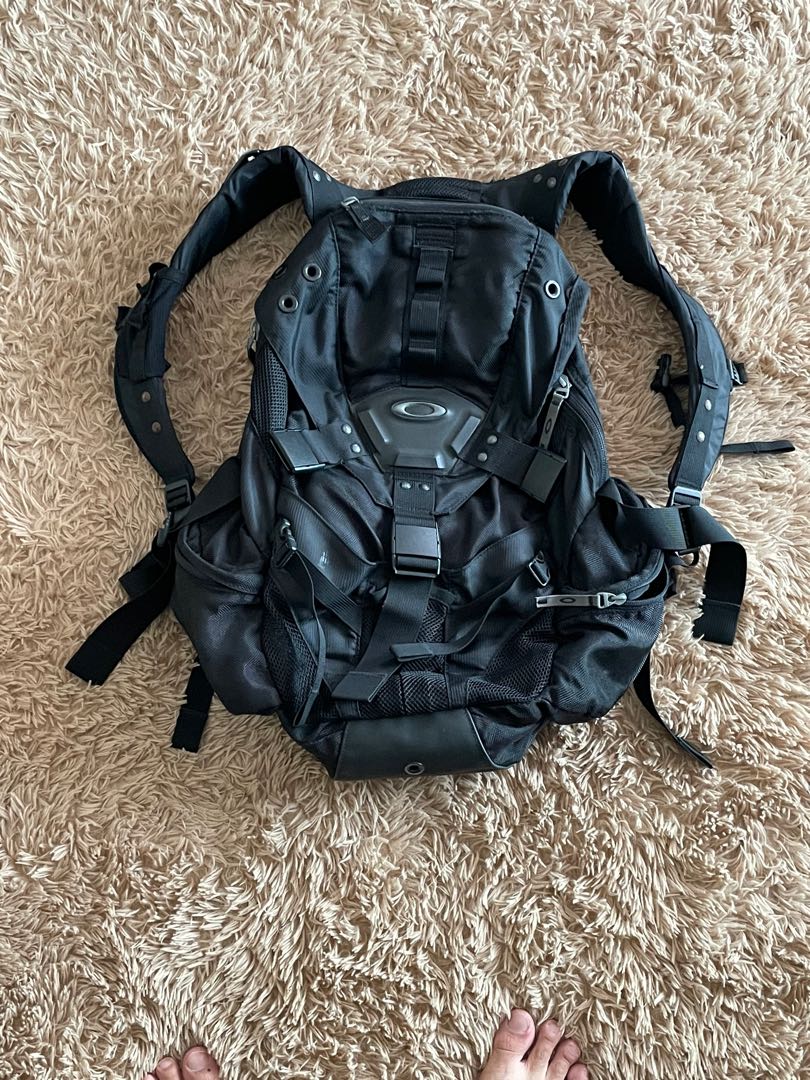 Icon backpack malaysia clearance