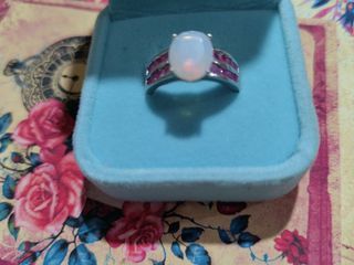 Opalite/ruby stones ring