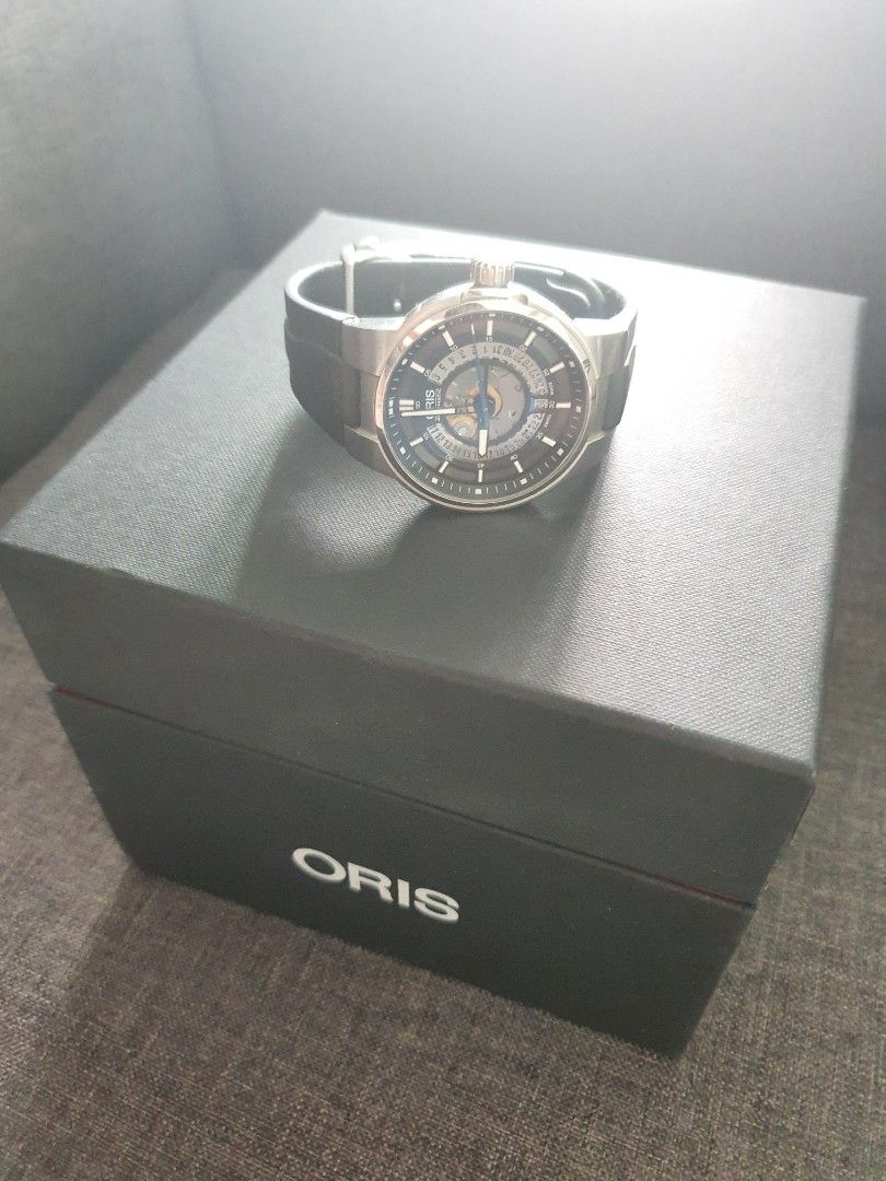 ORIS Williams Engine Date Skeleton Dial Men s Watch Model 01 733 7740 4154 07 4 24 54FC