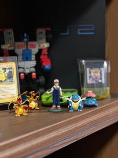 Pokemon TOMY figures