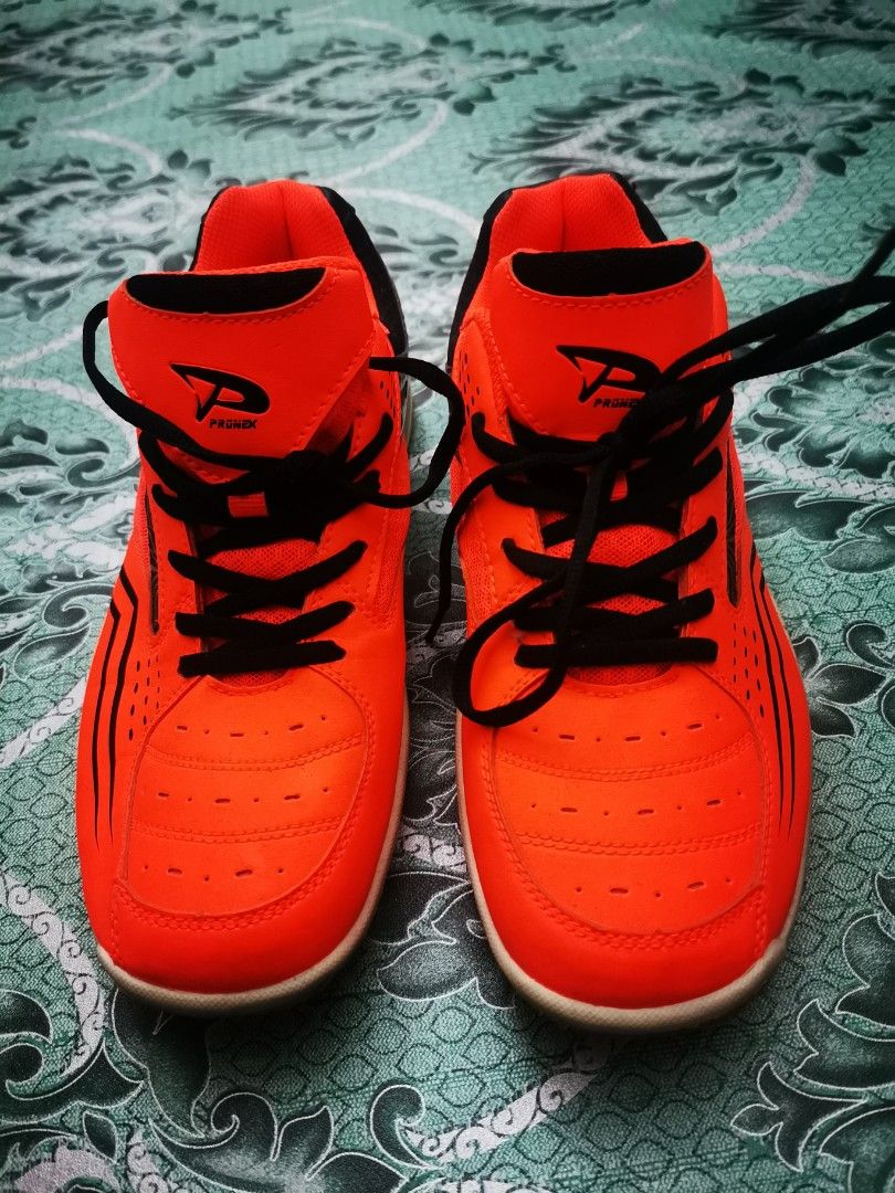Pronex best sale badminton shoes