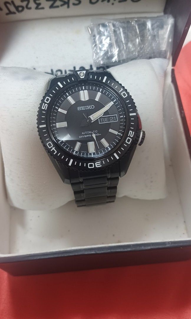 Rare all Black Seiko Stargate, Men's Fashion, Watches & Accessories,  Watches on Carousell