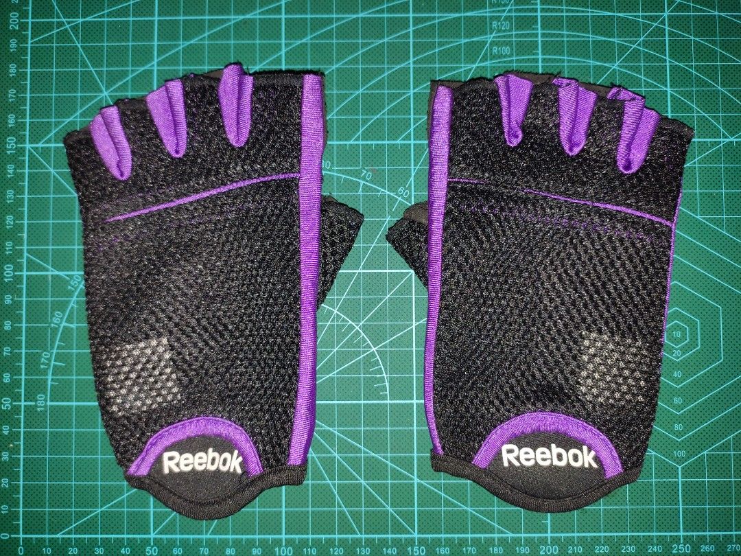 Original Reebok Exercise Gym Cycling Gloves