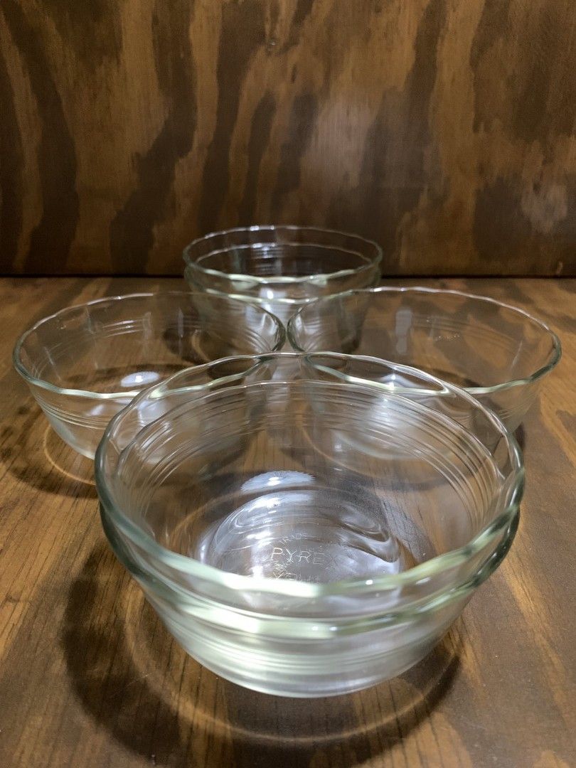 RK035 Pyrex Glass Bowls - 6pcs set (Category: Dinnerware & Cutlery) located in Las Pinas. Submitted by mfs02015 (Listing ID 1216480592, Image 2). Description: Pyrex Glass Price: Php 950 Item Code: RK035 Condition: Good condition Quantity: 6pcs #rakki #japan #tokyo #pyrex #pyrexjapan #pyrexglass #glass #japancollection #japancollectibles #phseller #madeinjapan.
