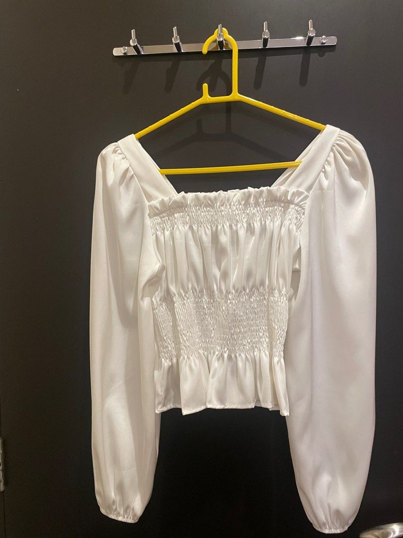 boohoo ruffle blouse