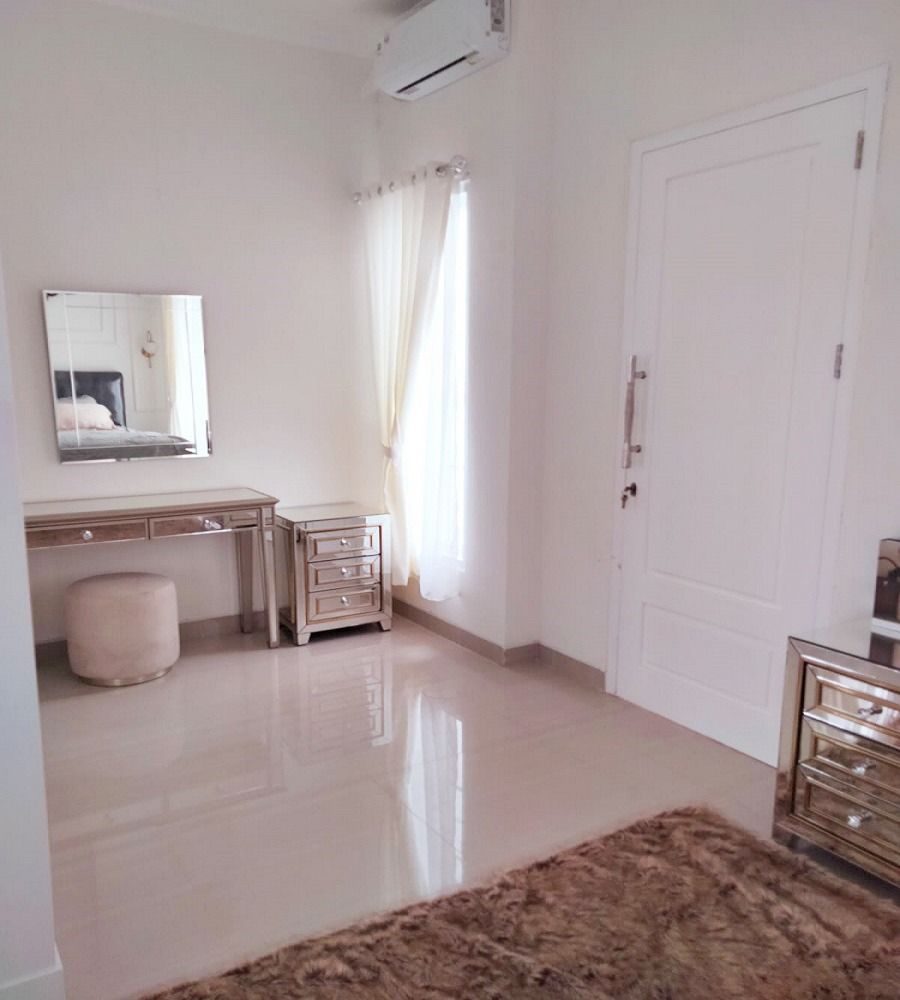 rumah_dijual_di_pondok_cabe_de_1676946835_9c430296_progressive