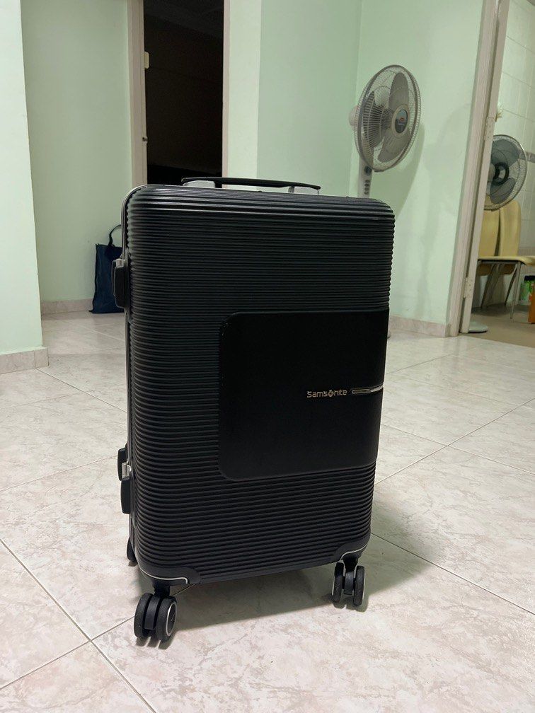 Samsonite Cabin Luggage, Hobbies & Toys, Travel, Luggage on Carousell