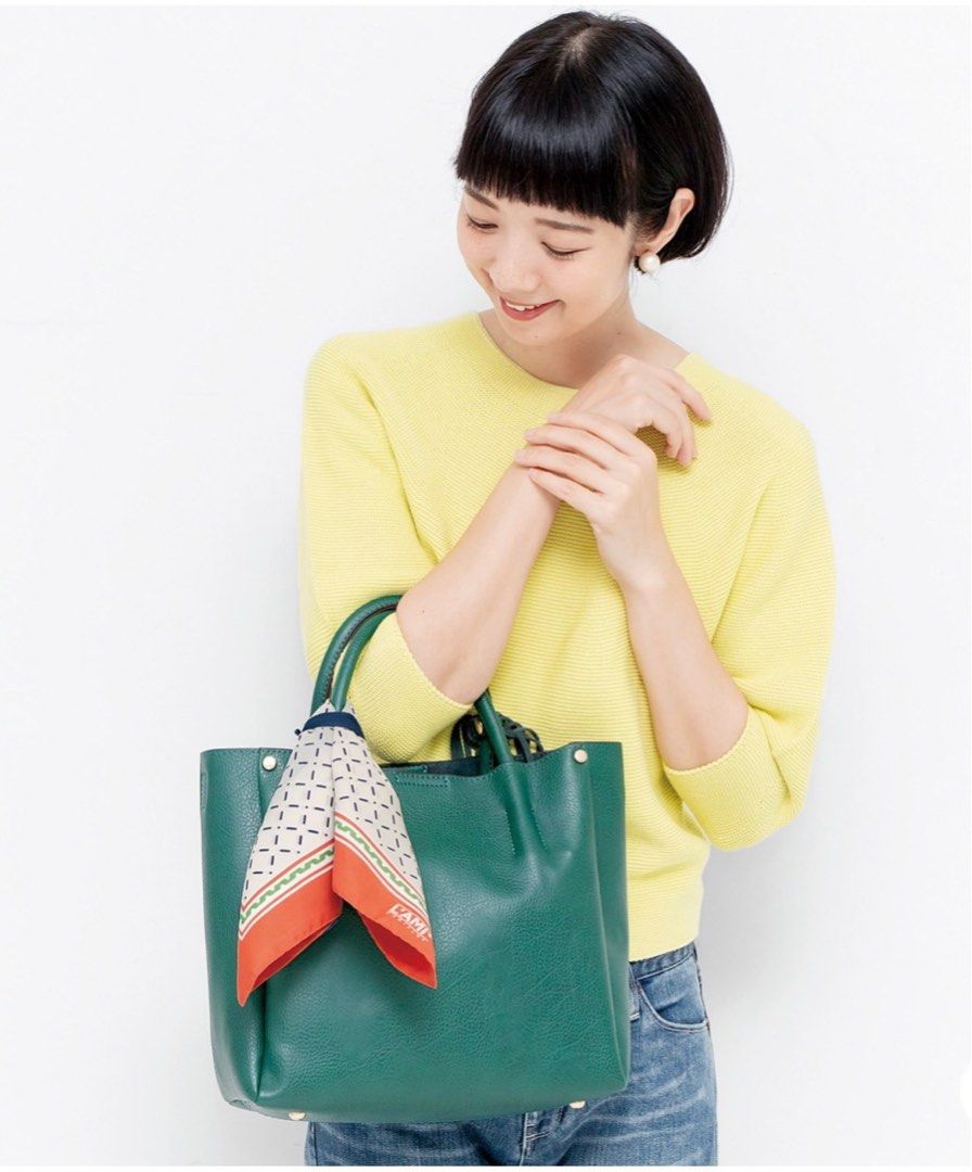 現貨日本Felissimo 絲巾款式環保袋可扣在側咩袋及大手袋上, 女裝, 手袋