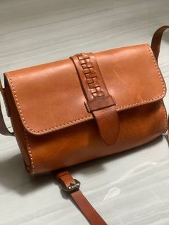 Sling bag kulas tan