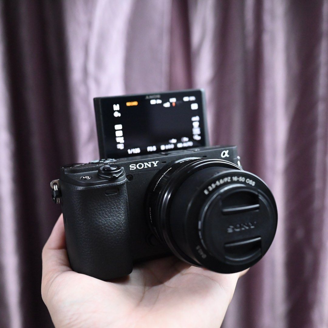 Sony A6400 with 1650mm kit lens (SC1K), Photography, Cameras on Carousell
