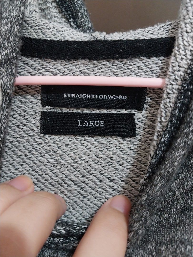 Straightforward Hoodie (Category: Coats, Jackets and Outerwear) located in Las Pinas. Submitted by an.me.o (Listing ID 1216527574, Image 3). Description: straightforward jacket bought from the site a while ago measurements and more pics available upon request.
