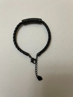 (Category: ) located in . Submitted by sunghoinsg (Listing ID 1216561427, Image 1). Description: .