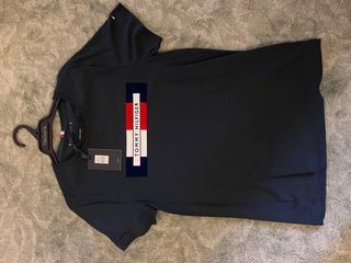 Tommy Hilfiger y shirt