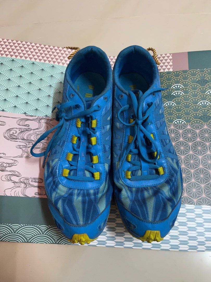 Puma cross sale country