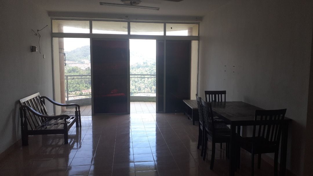 Venice hill Batu 9 for rent (Whole house for just rm1000 in KL