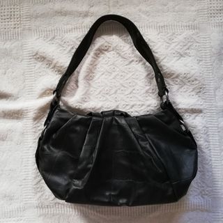 Vera Wang Black Pleated Shoulder Bag