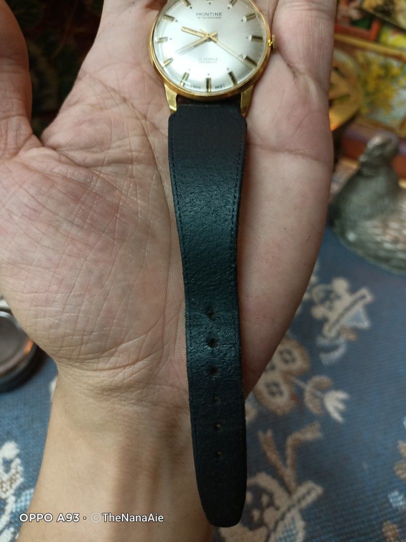 Montine mens wrist watch top