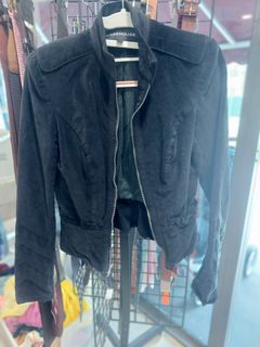Featured Women's Clothing Collection item 3