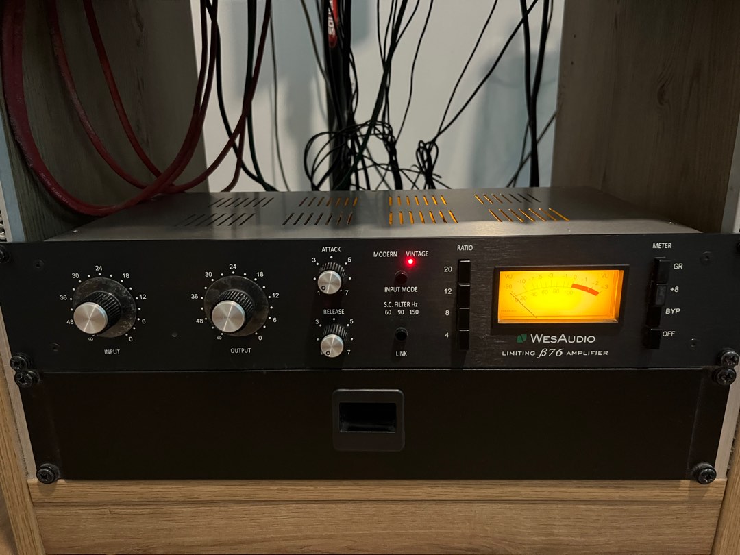 WesAudio Beta76 Compressor, Audio, Other Audio Equipment on Carousell