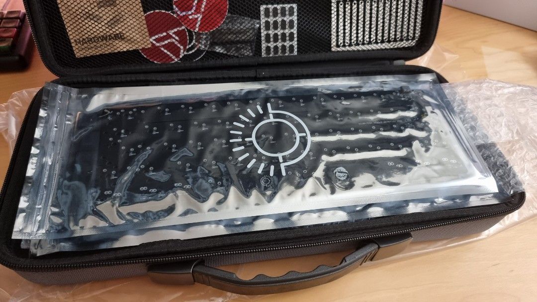 Wilba.Tech Salvation Custom Mechanical Keyboard (2 PCBs: Hotswap